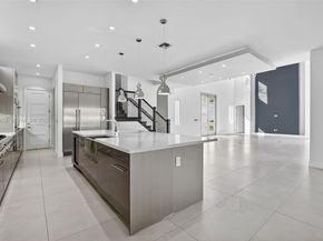 201 NE 6th St, Boca Raton FL 33432