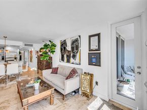 1228 West Ave 209, Miami Beach FL 33139