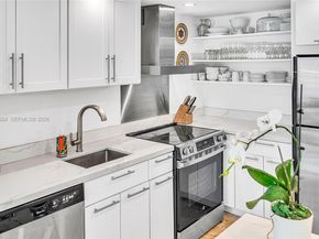 1228 West Ave 209, Miami Beach FL 33139