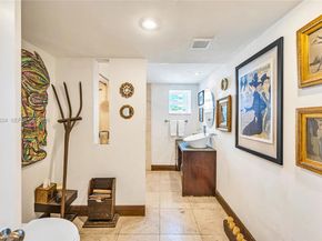 1228 West Ave 209, Miami Beach FL 33139