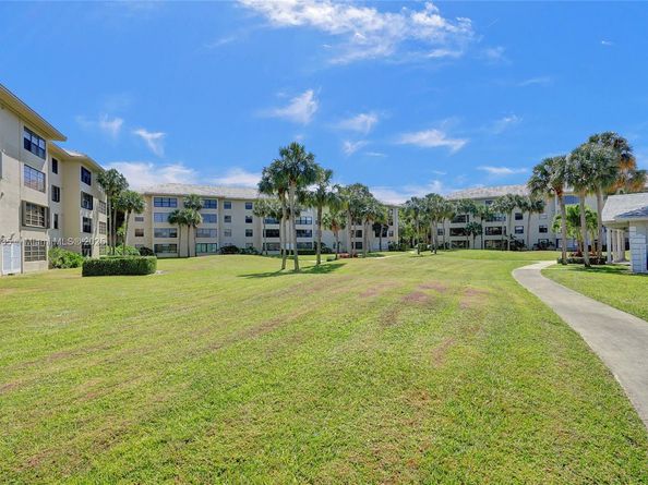 3515 Village Blvd 105, West Palm Beach FL 33409