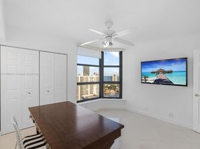 3530 Mystic Pointe Dr LPH10, Aventura FL 33180