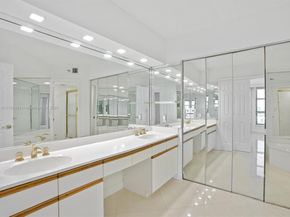 3530 Mystic Pointe Dr LPH10, Aventura FL 33180