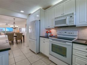 5860 NW 44th St 711, Lauderhill FL 33319