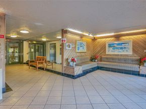 5860 NW 44th St 711, Lauderhill FL 33319