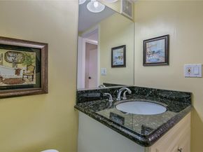 5860 NW 44th St 711, Lauderhill FL 33319