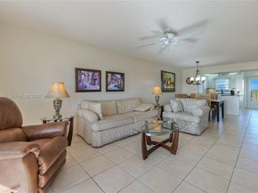 5860 NW 44th St 711, Lauderhill FL 33319