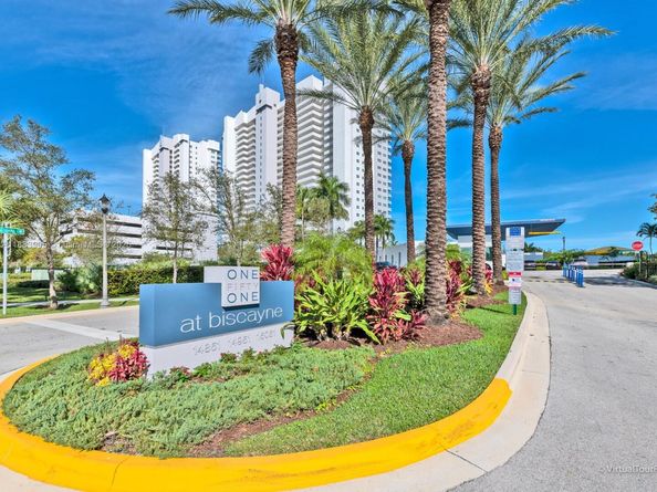15051 Royal Oaks Ln 906, North Miami FL 33181