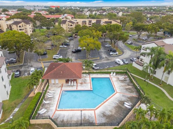 9135 SW 125th Ave 310P, Miami FL 33186