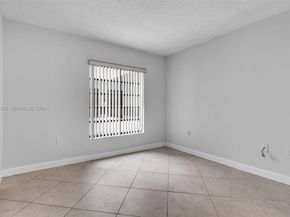 9135 SW 125th Ave 310P, Miami FL 33186