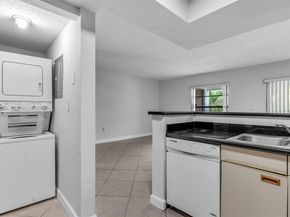 9135 SW 125th Ave 310P, Miami FL 33186