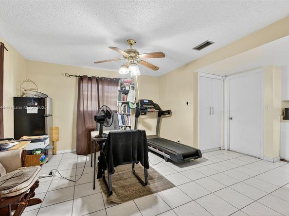 849 NW 70th Way, Margate FL 33063