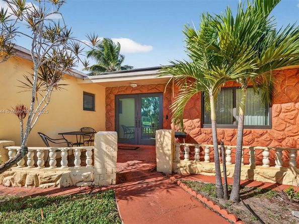 849 NW 70th Way, Margate FL 33063