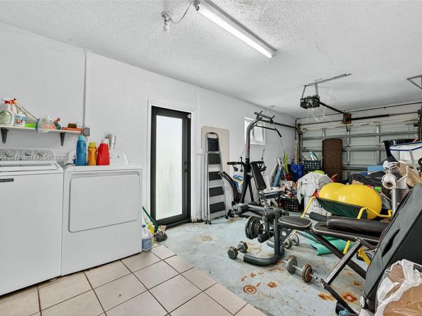 849 NW 70th Way, Margate FL 33063