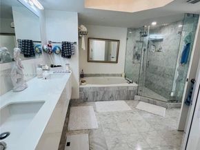 3640 Yacht Club Dr 609, Aventura FL 33180