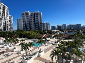 3640 Yacht Club Dr 609, Aventura FL 33180