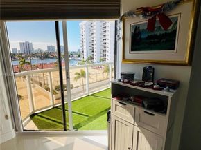 3640 Yacht Club Dr 609, Aventura FL 33180