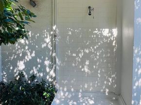 3640 Yacht Club Dr 609, Aventura FL 33180