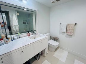 3640 Yacht Club Dr 609, Aventura FL 33180