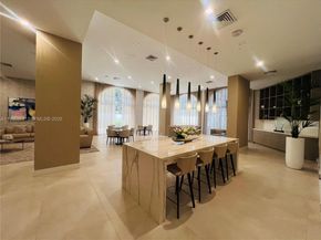 3640 Yacht Club Dr 609, Aventura FL 33180