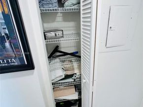 3640 Yacht Club Dr 609, Aventura FL 33180