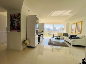 3640 Yacht Club Dr 609, Aventura FL 33180