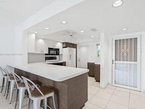3121 NE 51st St 203E, Fort Lauderdale FL 33308