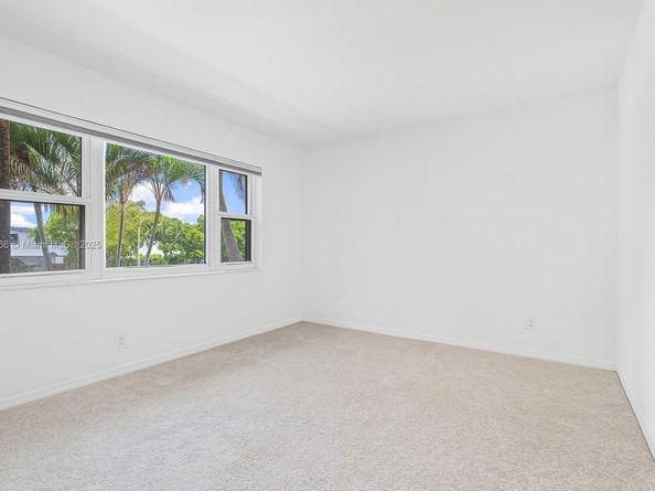 3121 NE 51st St 203E, Fort Lauderdale FL 33308