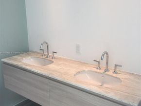 2900 NE 7th Ave 906, Miami FL 33137