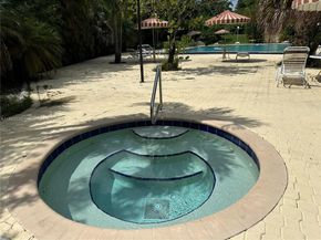 7500 NW 17th St 102, Plantation FL 33313