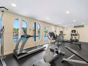 200 Diplomat Pkwy 732, Hallandale Beach FL 33009