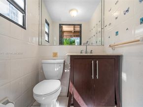 7941 SW 18th Ter, Miami FL 33155