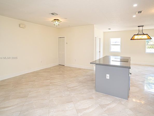 2810 SW 114th Ave, Miami FL 33165