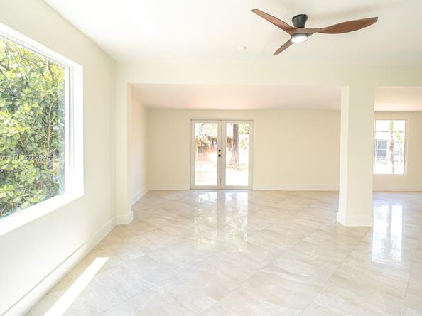 2810 SW 114th Ave, Miami FL 33165