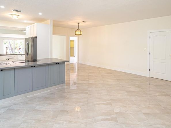 2810 SW 114th Ave, Miami FL 33165