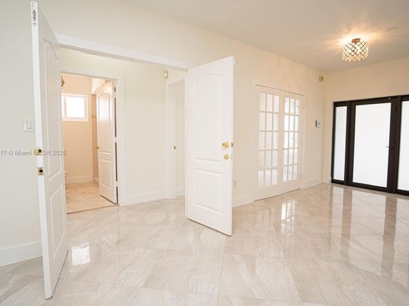 2810 SW 114th Ave, Miami FL 33165