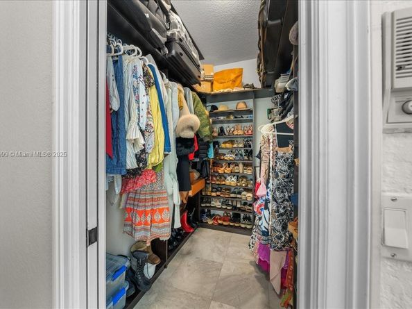 3212 NW 64th St, Boca Raton FL 33496