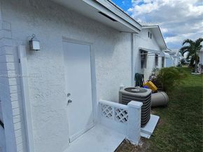 2300 SW 19th Ave, Boynton Beach FL 33426