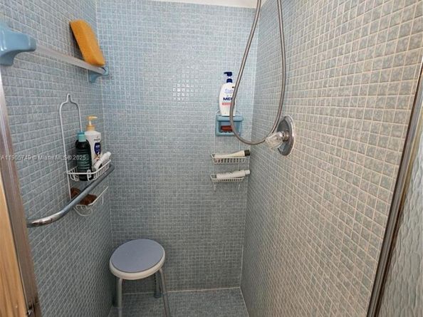 2300 SW 19th Ave, Boynton Beach FL 33426