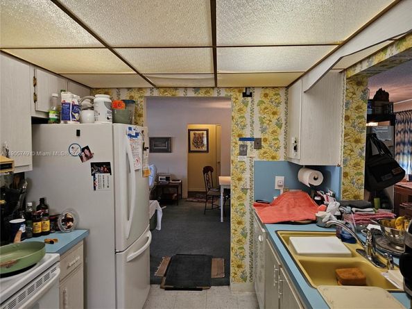 2300 SW 19th Ave, Boynton Beach FL 33426