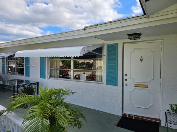 2300 SW 19th Ave, Boynton Beach FL 33426