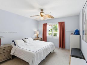 6861 SW 44th St 304, Miami FL 33155