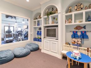 6861 SW 44th St 304, Miami FL 33155