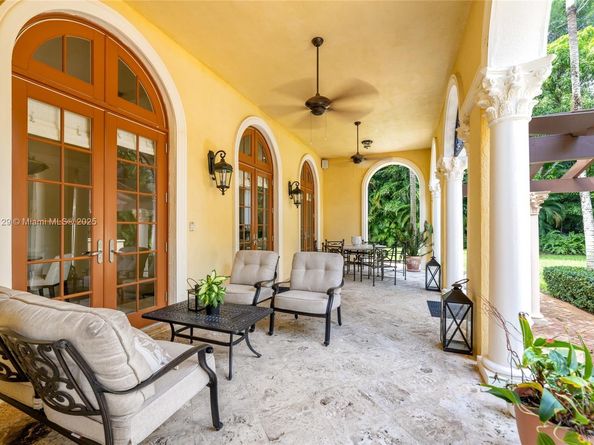 5785 SW 96th Street, Pinecrest FL 33156