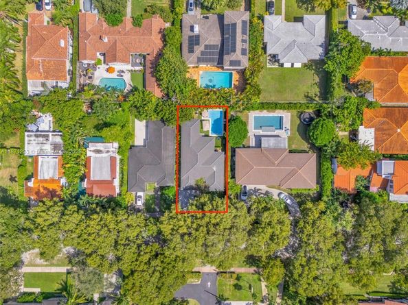 415 Velarde Ave, Coral Gables FL 33134