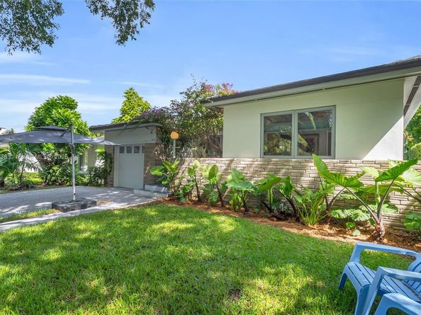 415 Velarde Ave, Coral Gables FL 33134