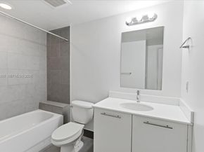 92 SW 3rd St 3804, Miami FL 33130