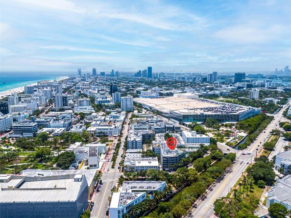 2155 Washington 401, Miami Beach FL 33139