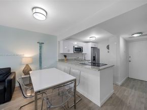 1228 West Ave 312, Miami Beach FL 33139