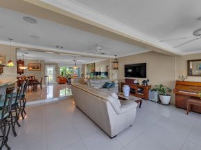 4221 NE 16th Ave, Oakland Park FL 33334